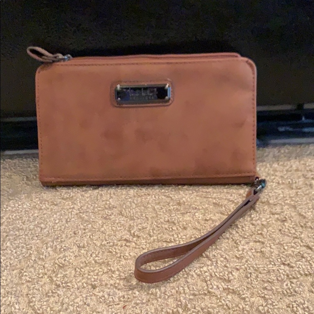 Nicole Miller clutch